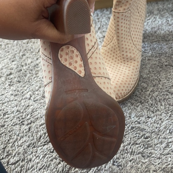 BORN Genevieve Suede Western Boots size 9 1/2 - Picture 13 of 15